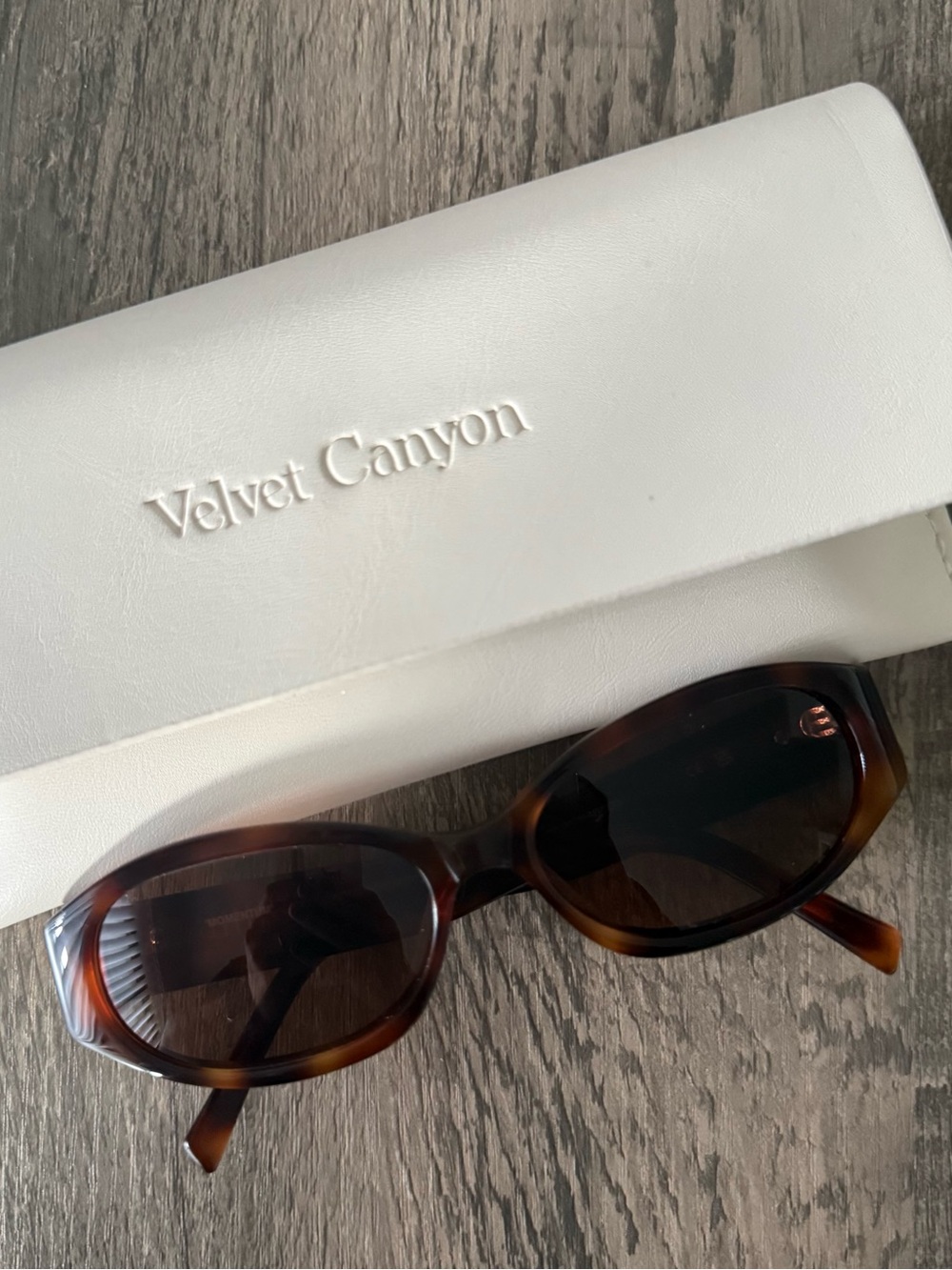 Velvet Canyon Sunglasses Momentum Tortoise Shell Sunglasses
